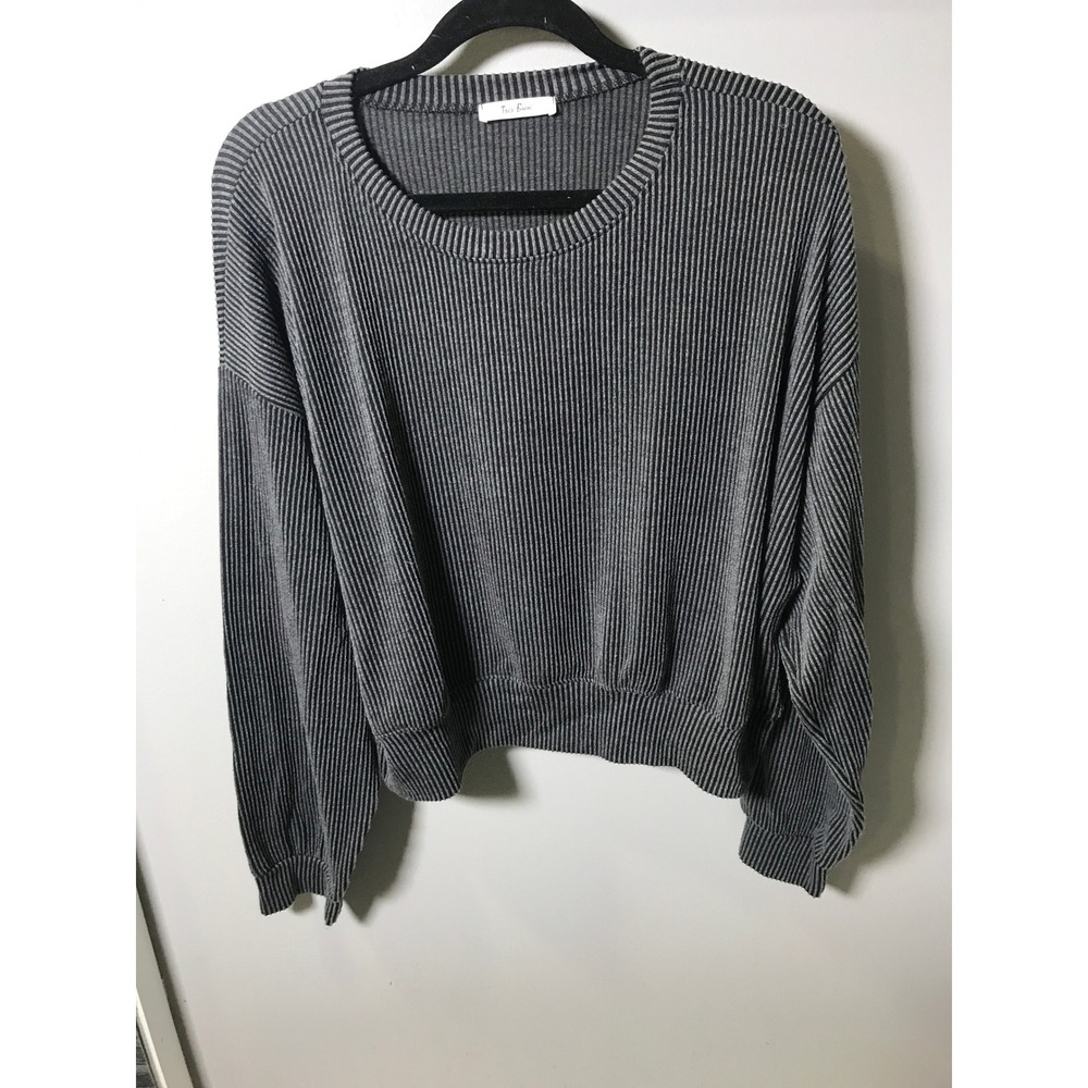 Tres Bien Womens Grey Black Vertical Ribbed Knit Crew Neck Cropped Sweater